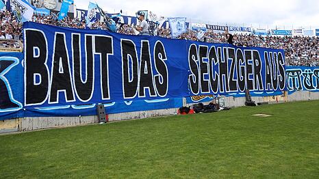 Eine von vielen Plakataktionen zum Thema in der Westkurve des Sechzgerstadions.