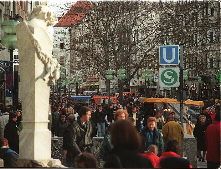 Ab heute wird die Fußgängerzone zur Baustelle.