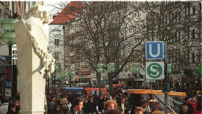 Ab heute wird die Fußgängerzone zur Baustelle. Ab heute wird die Fußgängerzone zur Baustelle.
