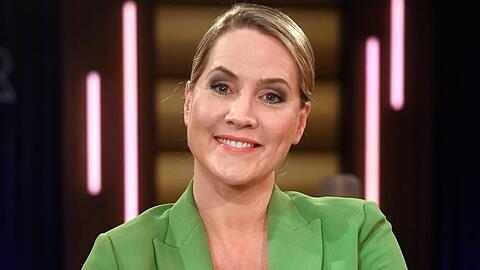 Judith Rakers genießt das Leben in der Natur.