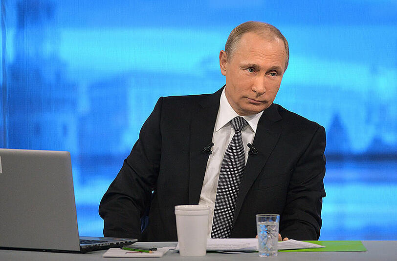 Wladimir Putin will die Regierungseinrichtungen in Russland stärker stärker in ihrer Internetnutzung kontrollieren.