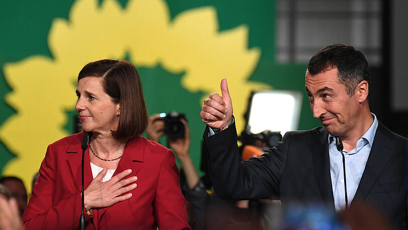Zufrieden: Katrin Göring-Eckardt und Cem Özdemir. Zufrieden: Katrin Göring-Eckardt und Cem Özdemir.