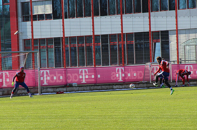 Der FC Bayern beim Samstagstraining nach der 1:4-Klatsche in Wolfsburg.