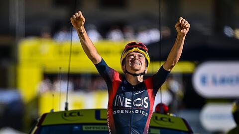Der Brite Thomas Pidcock gewann die Königsetappe nach Alpe D'huez.
