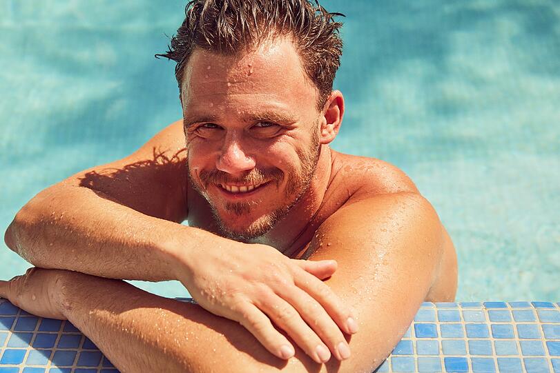 Christian (33), Akrobat aus Berlin