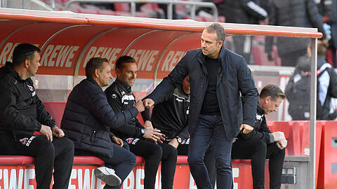 Rotierte gegen Köln kräftig durch: Bayern-Trainer Hansi Flick.