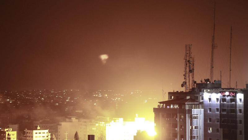 Explosion nach einem Angriff der israelischen Luftwaffe in Gaza.