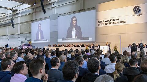 F&uuml;r die Besch&auml;ftigten will Cavallo eine Anerkennungspr&auml;mie durchsetzen.