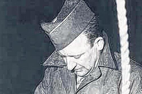 Sergeant John C. Woods von der 3. US-Army vollstreckte die Todesurteile gegen die Nazis.