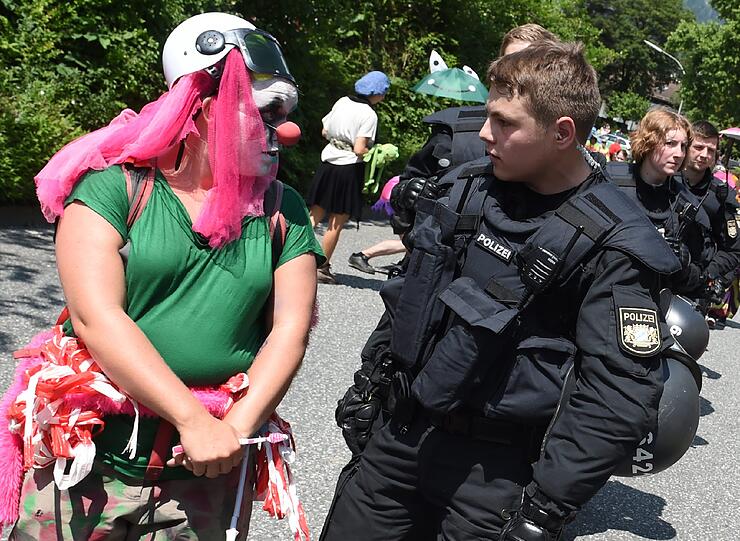 Die Bilder von der Demonstration in Garmisch.
