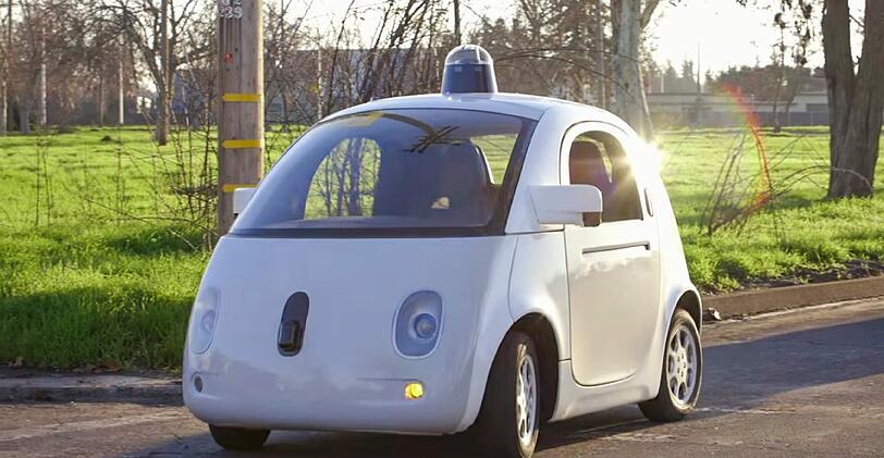 Das selbstfahrende Auto von Google soll ohne Lenkrad und Pedale fahren.