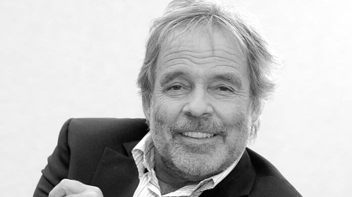 Thomas Fritsch starb am 21. April. Der Schauspieler wurde 77 Jahre alt. Laut einer engen Vertrauten sei er friedlich eingeschlafen.
