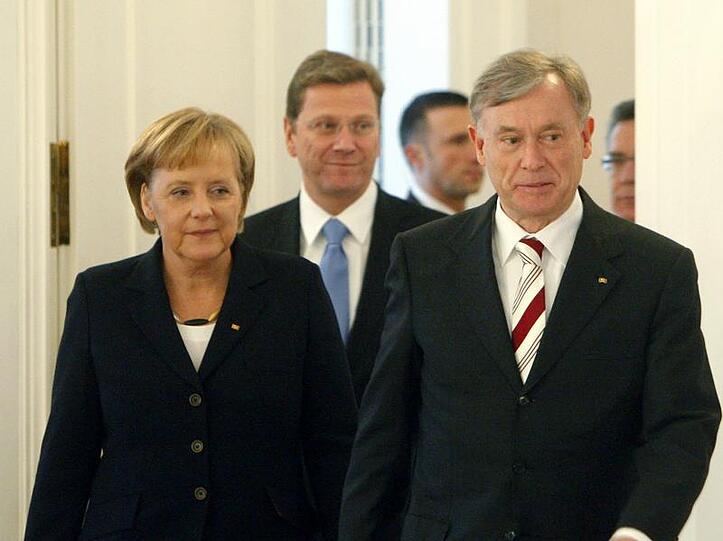 Bundeskanzlerin Merkel und Bundespräsident Köhler reisen immer im selben Flugzeug