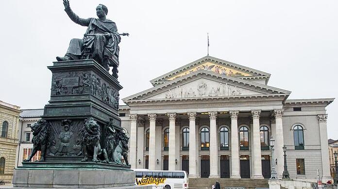 Nationaltheater und Staatsoper in München. Nationaltheater und Staatsoper in München.