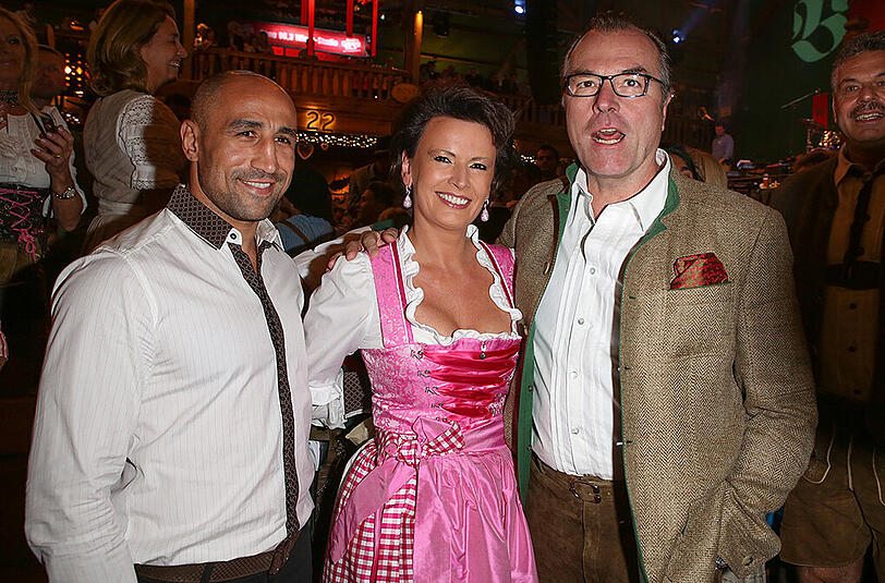 Arthur Abraham und Clemens Tönnies mit Ehefrau Margit