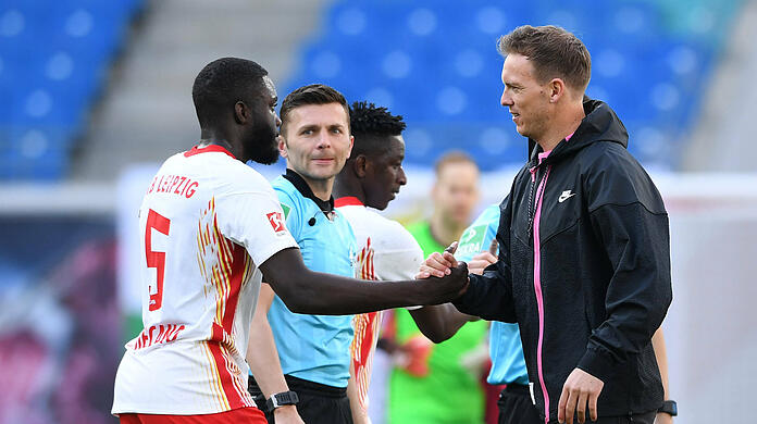 Gehen beide in der kommenden Saison für den FC Bayern auf Titeljagd: Dayot Upamecano (l.).und Julian Nagelsmann.