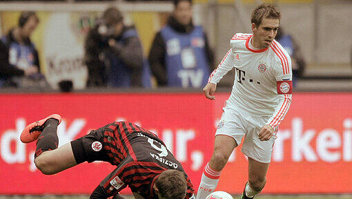 Philipp Lahm wäre bei einer weiteren Gelben Karte gesperrt im Champions-League-Halbfinal-Hinspiel. Philipp Lahm wäre bei einer weiteren Gelben Karte gesperrt im Champions-League-Halbfinal-Hinspiel.