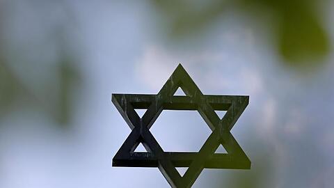 Davidstern an der Synagoge der Jüdischen Gemeinde in Halle.