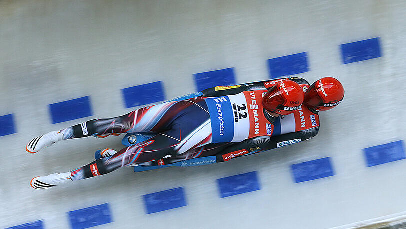 Wie zum Weltcup-Auftakt in Winterberg triumphierten Toni Eggert (rechts) und Sascha Benecken auch in Lake Placid. Wie zum Weltcup-Auftakt in Winterberg triumphierten Toni Eggert (rechts) und Sascha Benecken auch in Lake Placid.