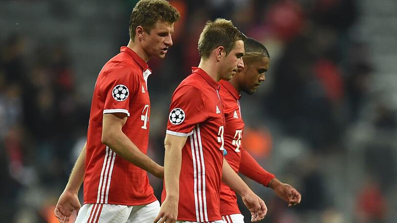 Zwei der drei Spieler auf dem Bild spielen nicht mehr für den FC Bayern.