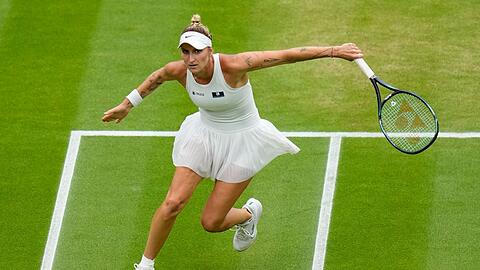 Marketa Vondrousova hofft ebenso wie Finalgegnerin Ons Jabeur auf den Gewinn ihres ersten Grand-Slam-Titels.