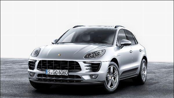 Neues Einstiegs-Modell des Macan: Porsche bietet sein SUV ab sofort ohne Namenszusatz mit einem 252 PS starken Vierzylinder-Benziner an. Neues Einstiegs-Modell des Macan: Porsche bietet sein SUV ab sofort ohne Namenszusatz mit einem 252 PS starken Vierzylinder-Benziner an.