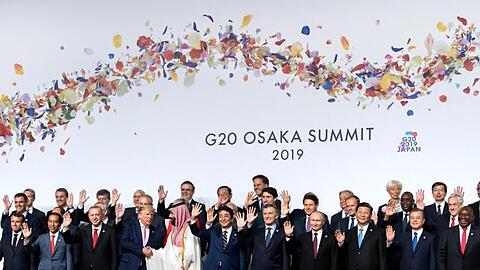 Familienfoto: Gruppenbild zum Start des G20-Gipfels.