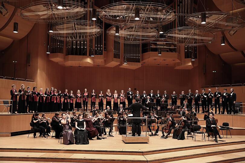Chor und Orchester des Bach Collegiums im Gasteig.