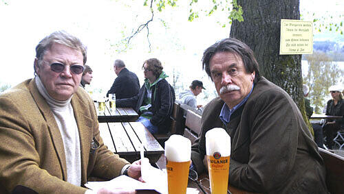 Josef Brenner (rechts) mit Anwalt Florian Besold. Josef Brenner (rechts) mit Anwalt Florian Besold.
