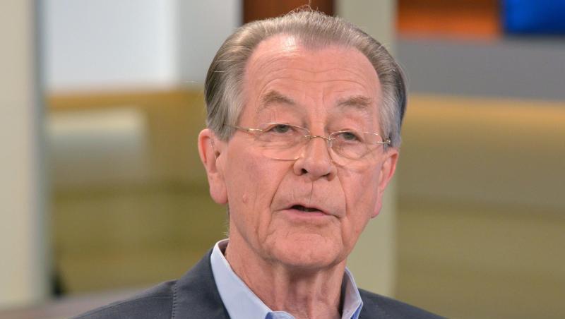 Franz Müntefering: "Die Menschen dürfen nicht den Eindruck haben, dass man sie nicht mehr braucht." Franz Müntefering: "Die Menschen dürfen nicht den Eindruck haben, dass man sie nicht mehr braucht."