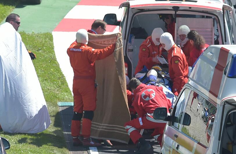 Mit schwersten Verletzungen kam der chinesische Rennfahrer ins Krankenhaus.