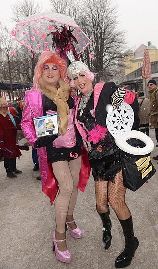 Faschingsdienstag am Viktualienmarkt.