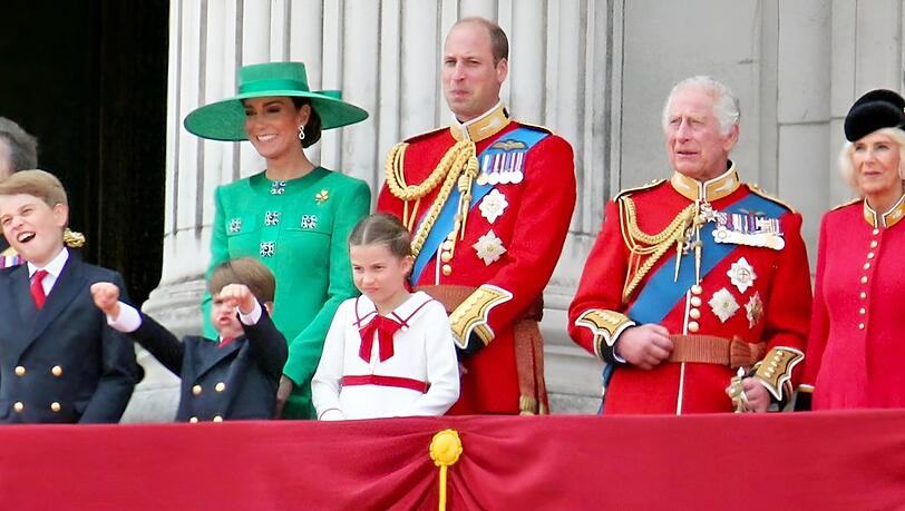 Die Royals suchen einen Kommunikationsassistenten.