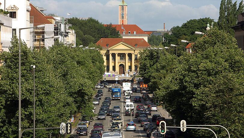 Die Prinzregentenstraße in München: Hier werden die Ampeln neu geschaltet. Die Prinzregentenstraße in München: Hier werden die Ampeln neu geschaltet.