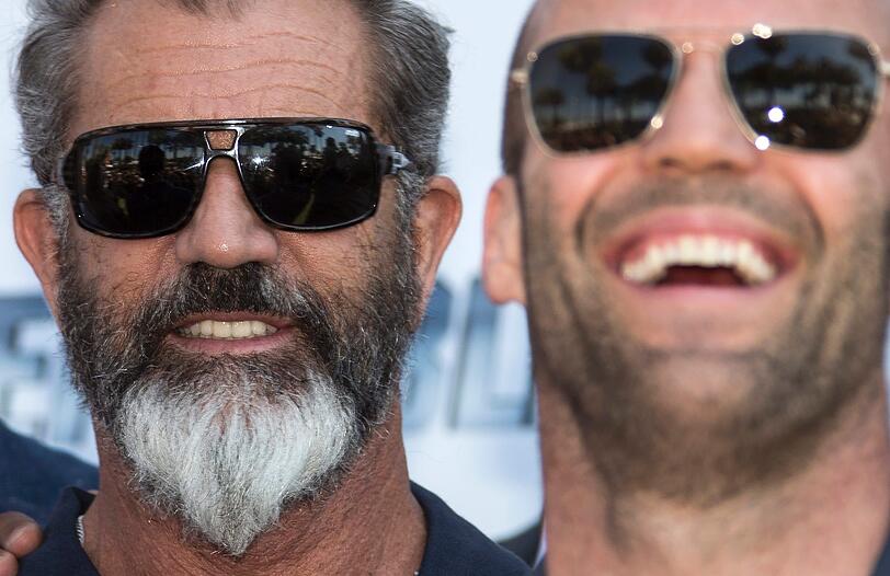 Locker und lässig präsentieren sich Mel Gibson und Jason Statham bei den 67. Filmfestspielen in Cannes.