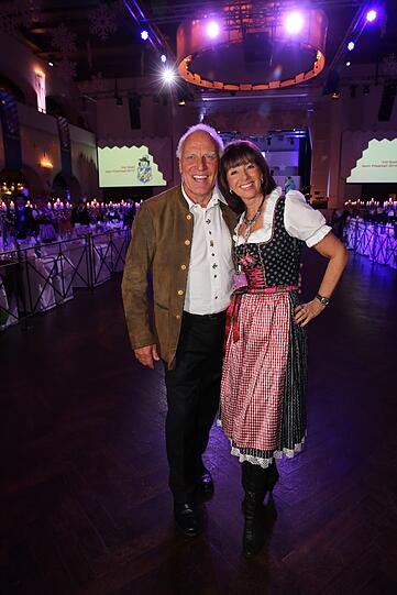 Franz "Bulle" Roth mit Lebensgefährtin Helena von Sarkozy