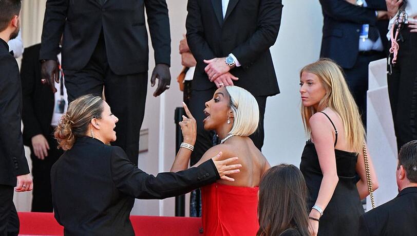 Kelly Rowland geriet in Cannes mit einer Frau vom Sicherheitsdienst aneinander.
