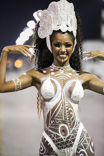 In Sao Paulo wird schon fleißig geübt für den brasilianischen Karneval im Februar. Die Bilder.