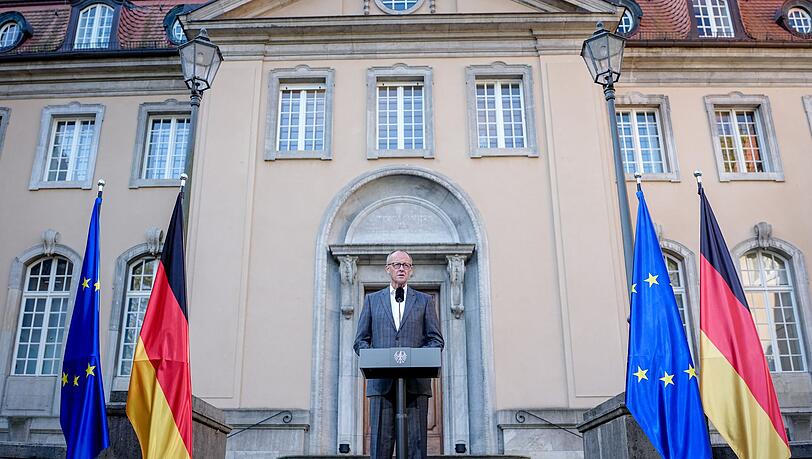 Bundeskanzler Friedrich Merz zeigt sich zum Auftakt der Klausurtagung des Bundeskabinetts in Berlin mit Blick auf die Wirtschaftsaussichten optimistisch.