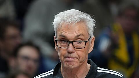 Der FC Bayern stellte Trainer Gordon Herbert frei. (Archivbild)