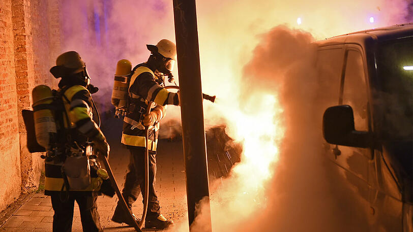Bei dem Fahrzeugbrand in der Isarvorstadt wurde niemand verletzt.