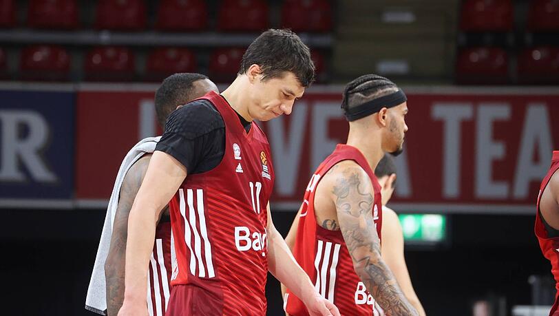 Enttäuschung: Bayerns Vladimir Lucic nach Spielende.