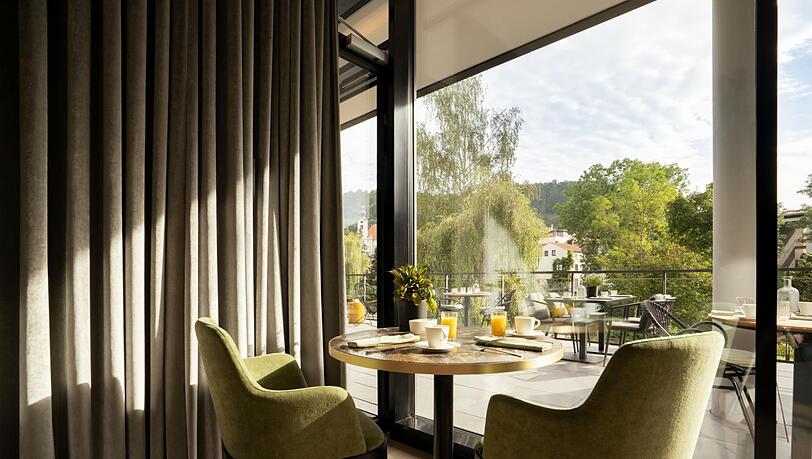 Fr&uuml;hst&uuml;ck mit Aussicht: das Designhotel "Das Altm&uuml;hltal" im oberbayerischen Eichst&auml;tt.