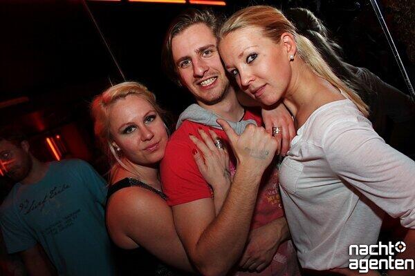 Auch in der Milchbar ging es rund: "Fly on Tuesday". Mehr Bilder unter: www.nachtagenten.de.