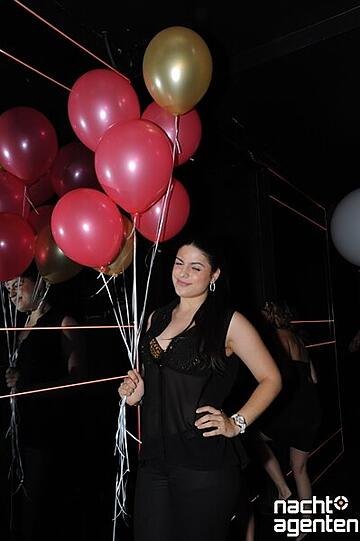 Für die Kleinen gibt's auch Luftballons. Mehr Bilder unter www.nachtagenten.de