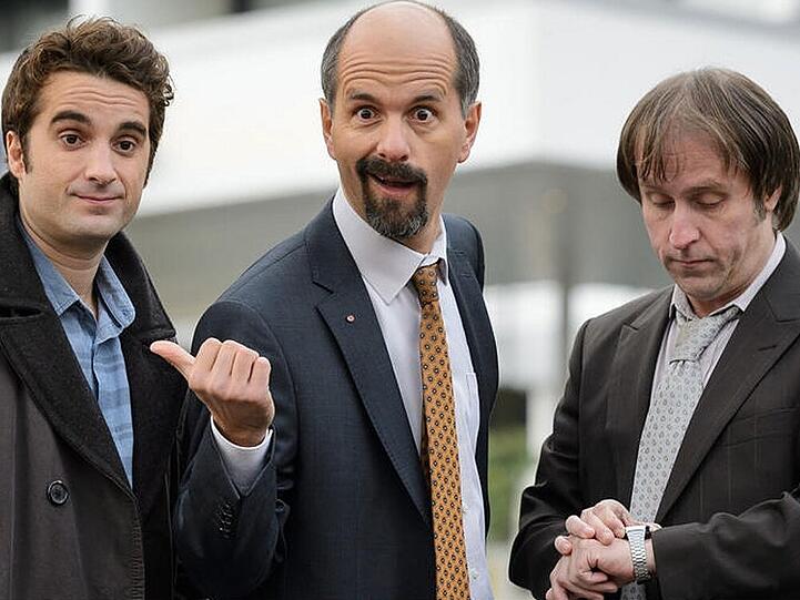 Bernd Stromberg alias Christoph Maria Herbst (m.) mit seinen Kollegen Ernie Heisterkamp (r., Bjarne Ingmar Mädel) und Ulf Steinke (Oliver Wnuk)