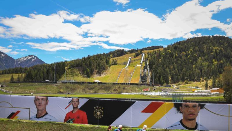 Willkommen in Österreich: Seefeld ist bereit für das DFB-Team.