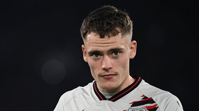 Der FC Bayern zeigt großes Interesse an Leverkusen-MVP Florian Wirtz. Allerdings scheint Real Madrid dem deutschen Rekordmeister zuvorzukommen.