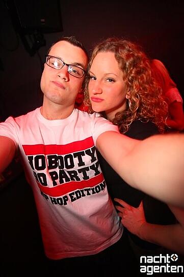 Heiße Beats am Samstag (16.03.13) im Crux bei "BEASTIN&rsquo; pres CLASSIC &ndash; the &ldquo;bring summer back&rdquo; edition". Alle Bilder von dieser Party auf www.nachtagenten.de