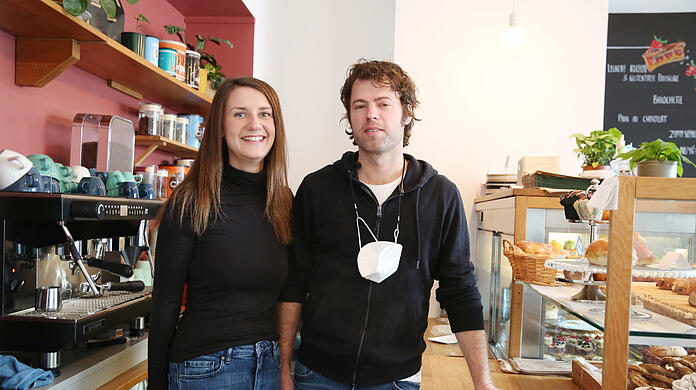Die neuen Chefs im Bäckerei-Café "The Brother Mill": Madita Nußbaumer (28) und Thomas Siebeck (25).